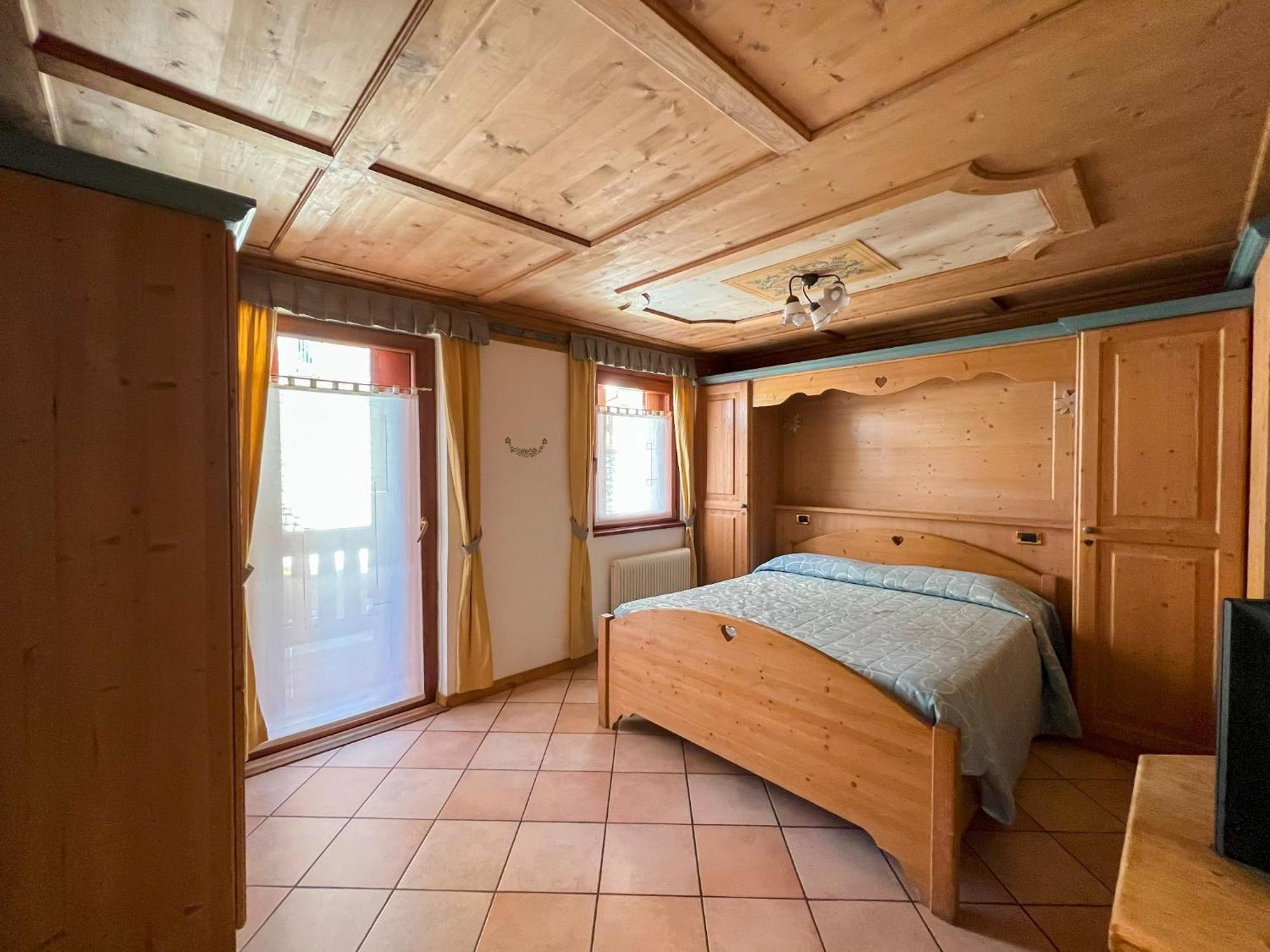 Hotel Residence Dahu Passo del Tonale Bilik gambar